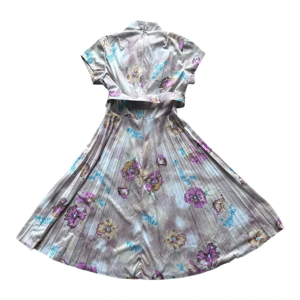 Vintage Conti-Lee New York floral key hole‎ dress with belt